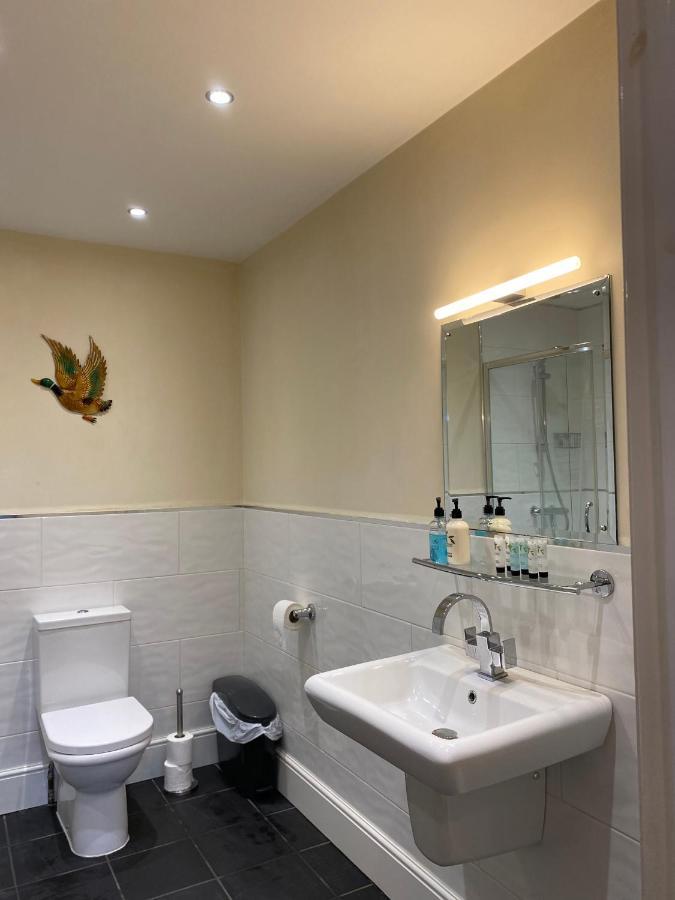 Woodhouse Farm Lodge Сполдинг Экстерьер фото