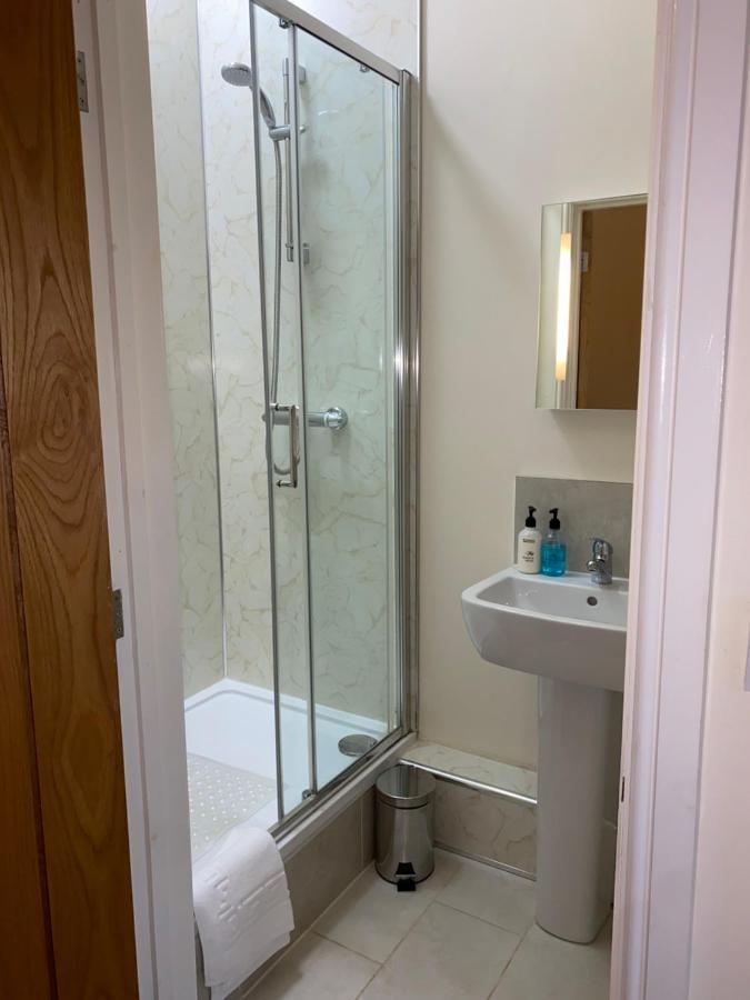 Woodhouse Farm Lodge Сполдинг Экстерьер фото