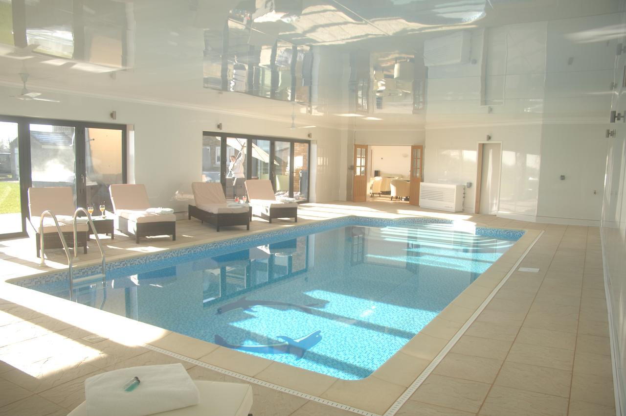 Woodhouse Farm Lodge Сполдинг Экстерьер фото