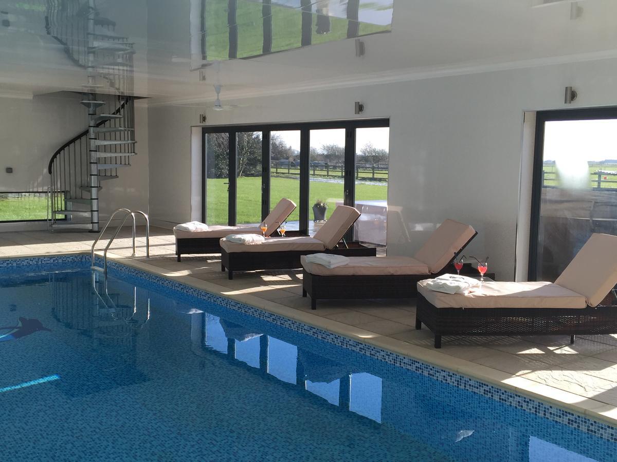 Woodhouse Farm Lodge Сполдинг Экстерьер фото